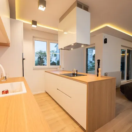 Visore - Renea * Opatija